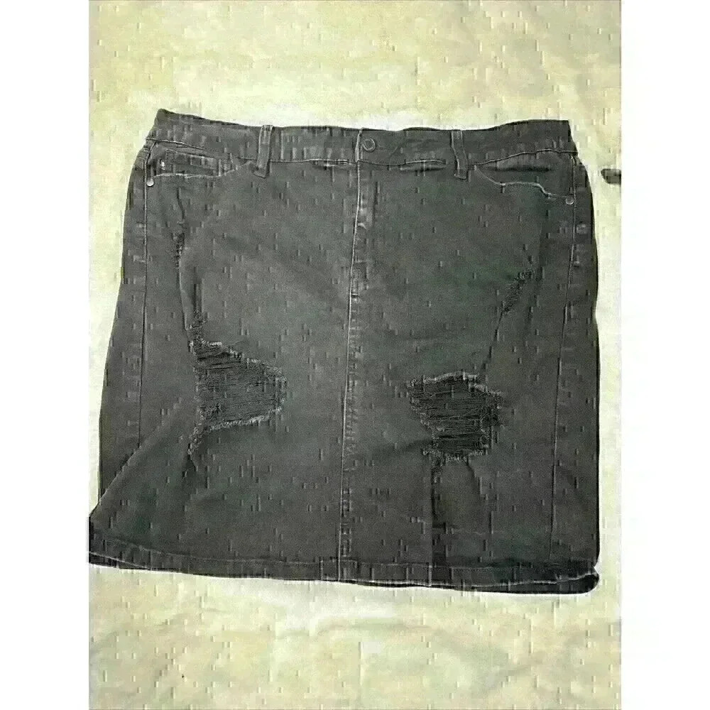 🔥Judy Blue Distressed Stretchy Back Skirt Washed Black  Size 2XL.  A-C#1